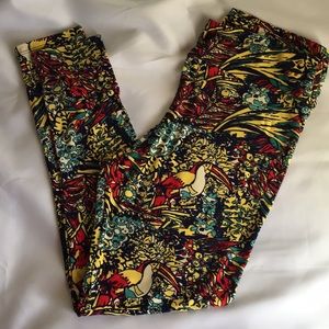 Lularoe Toucan print multi color TC leggings NWOT